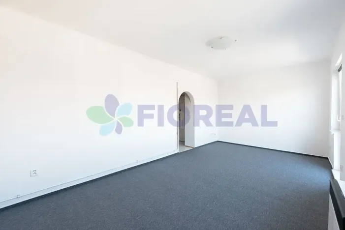 Pronájem bytu 1+1, Praha - Strašnice, Na hroudě, 31 m2