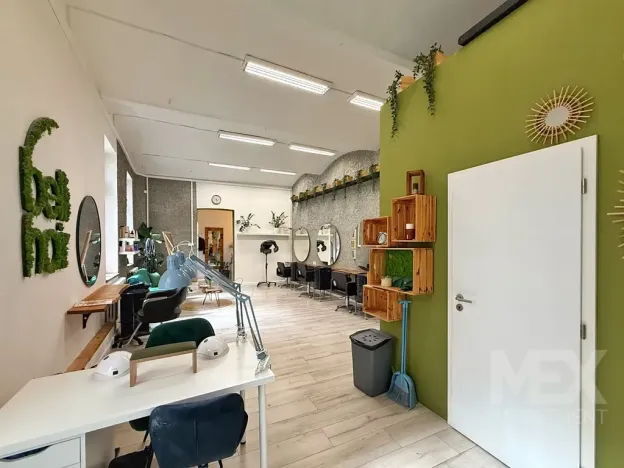 Prodej obchodního prostoru, Praha - Žižkov, Husitská, 89 m2
