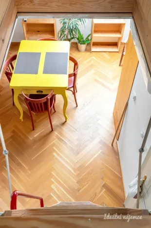 Pronájem bytu 1+kk, Praha - Vršovice, Černomořská, 51 m2