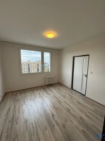 Pronájem bytu 1+1, Chomutov, 17. listopadu, 35 m2