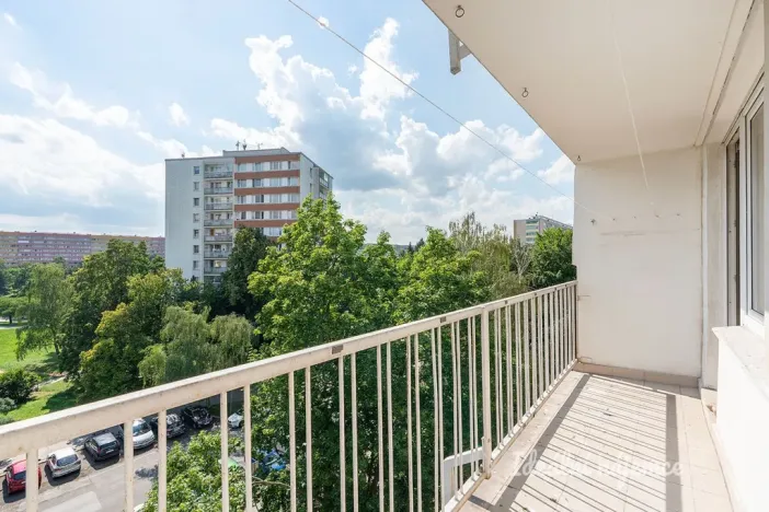 Pronájem bytu 2+kk, Praha - Prosek, Jablonecká, 40 m2