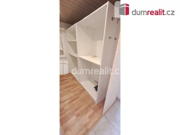 Pronájem bytu 2+kk, Praha - Břevnov, Pod Královkou, 50 m2