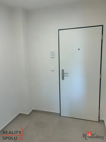 Pronájem bytu 1+kk, Brno - Trnitá, Křenová, 28 m2