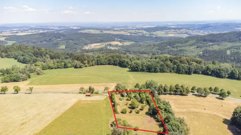 Prodej pozemku pro bydlení, Strašín - Maleč, 4306 m2