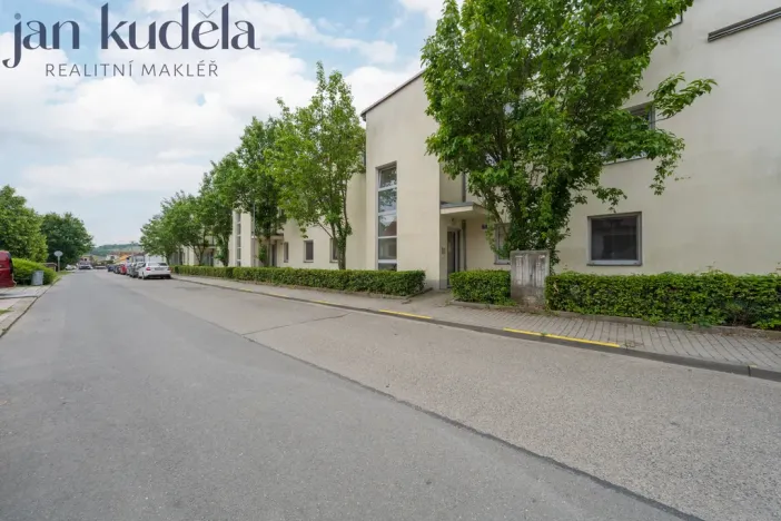 Pronájem bytu 3+kk, Rousínov, Zahradní, 76 m2