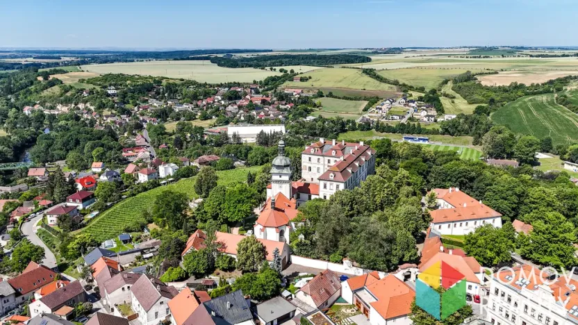 Prodej ubytování, Benátky nad Jizerou - Benátky nad Jizerou I, Husovo náměstí, 280 m2