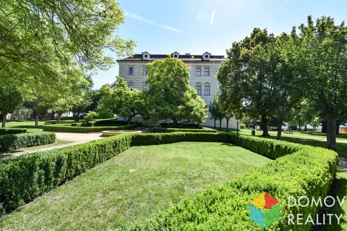 Prodej ubytování, Benátky nad Jizerou - Benátky nad Jizerou I, Husovo náměstí, 280 m2