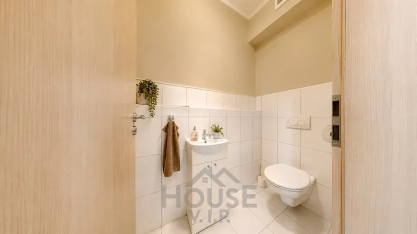 Prodej bytu 2+kk, Praha - Dolní Chabry, 52 m2