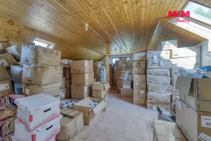 Prodej rodinného domu, Sluhy, 230 m2