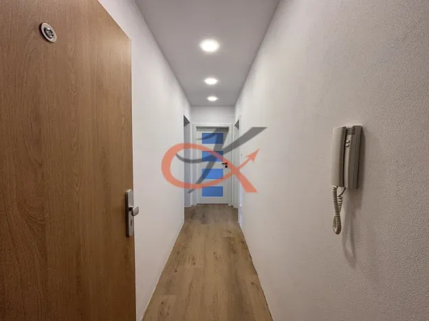 Pronájem bytu 2+1, Vsetín, U Hřiště, 53 m2