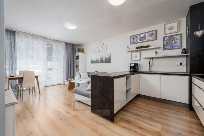 Prodej bytu 3+kk, Včelná, Pod Tratí, 136 m2