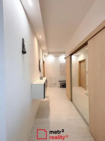 Pronájem bytu 1+kk, Olomouc, Peškova, 57 m2