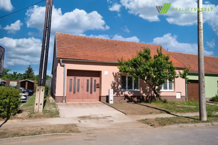 Prodej rodinného domu, Čejkovice, 150 m2