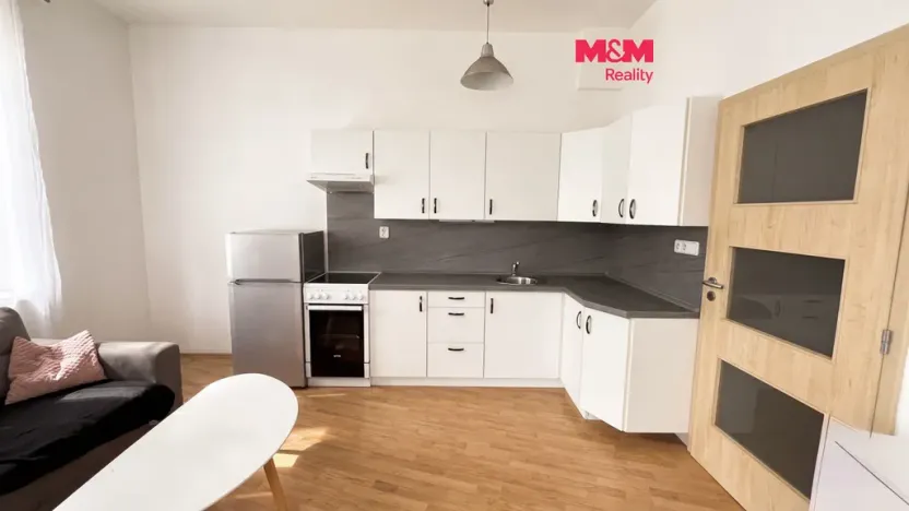 Pronájem bytu 2+kk, Rakovník - Rakovník II, Ottova, 35 m2