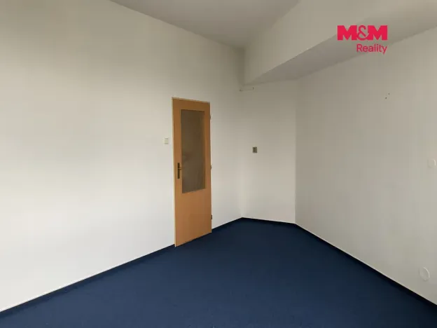 Pronájem kanceláře, Turnov, Havlíčkovo náměstí, 18 m2