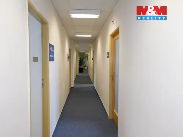 Pronájem kanceláře, Turnov, Havlíčkovo náměstí, 18 m2