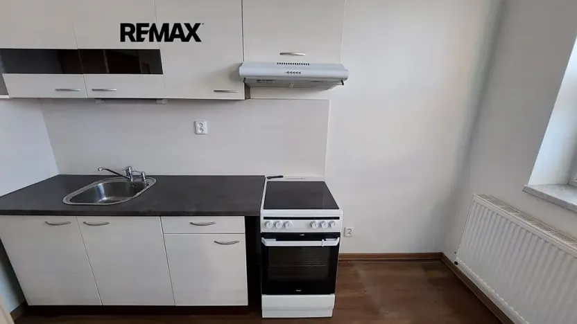 Pronájem bytu 2+kk, Rousínov, 40 m2