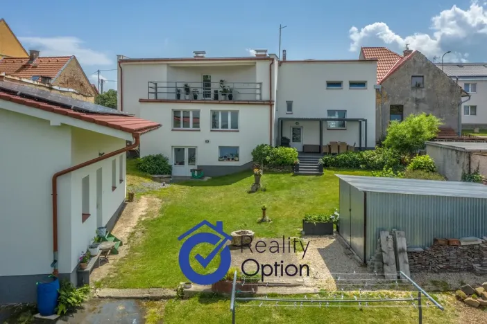 Prodej vícegeneračního domu, Kostelec nad Černými lesy - Kostelec nad Černými Lesy, Pražská, 361 m2