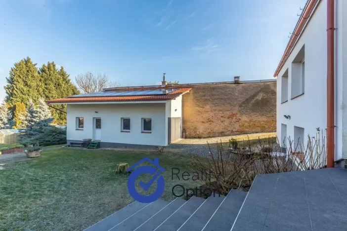 Prodej vícegeneračního domu, Kostelec nad Černými lesy - Kostelec nad Černými Lesy, Pražská, 361 m2