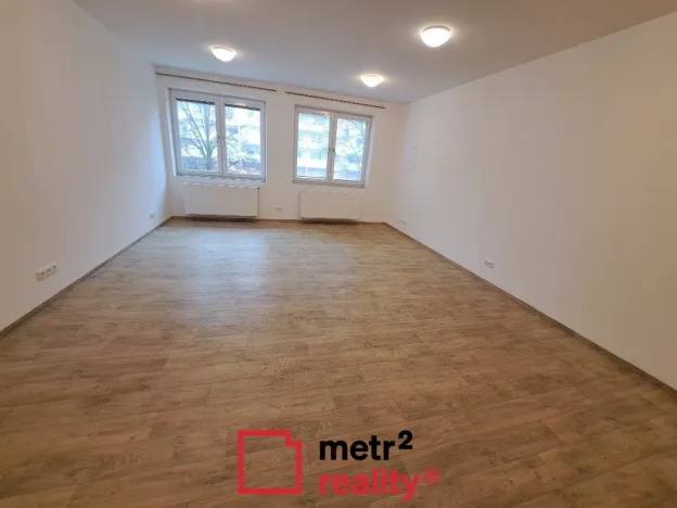 Pronájem bytu 1+kk, Olomouc, U cukrovaru, 50 m2
