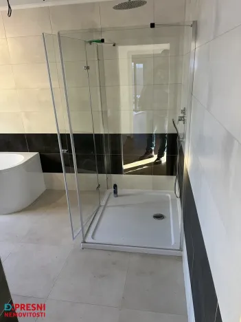 Prodej bytu 3+kk, Praha - Lochkov, K Lahovské, 104 m2