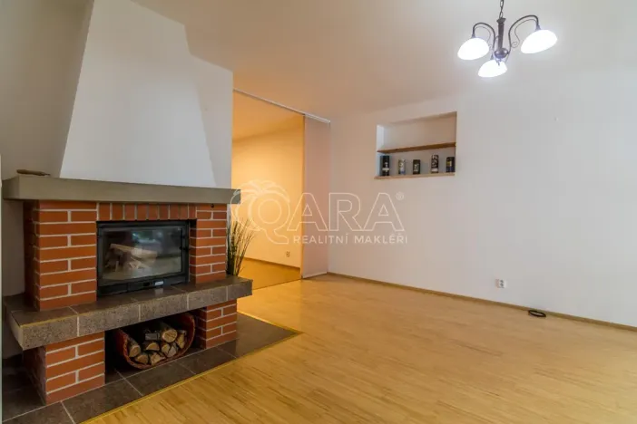 Prodej bytu 3+kk, Dolní Břežany, 135 m2