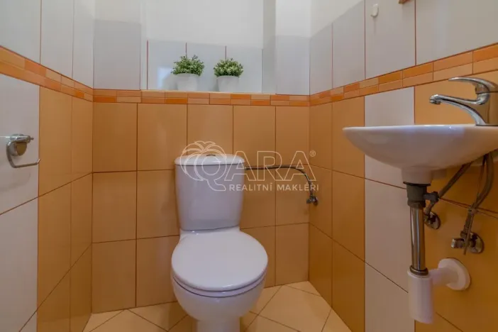 Prodej bytu 4+kk, Dolní Břežany, 135 m2