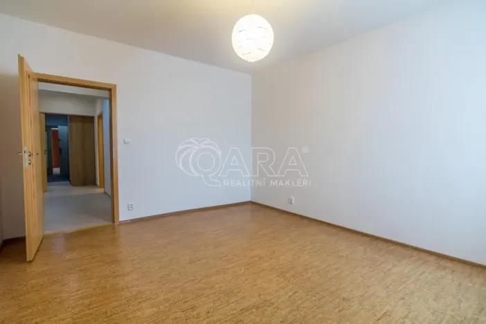 Prodej bytu 4+kk, Dolní Břežany, 135 m2