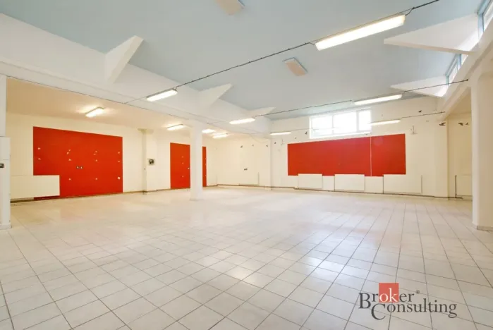Pronájem obchodního prostoru, České Budějovice - České Budějovice 3, Otakarova, 400 m2