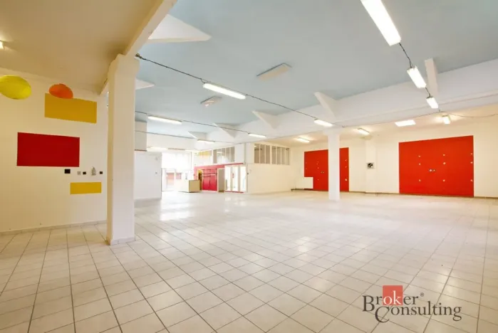 Pronájem obchodního prostoru, České Budějovice - České Budějovice 3, Otakarova, 400 m2