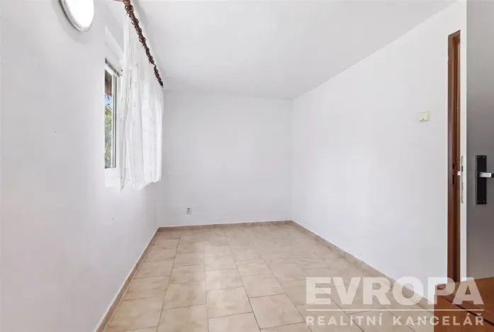 Prodej chaty, Dubá, 24 m2