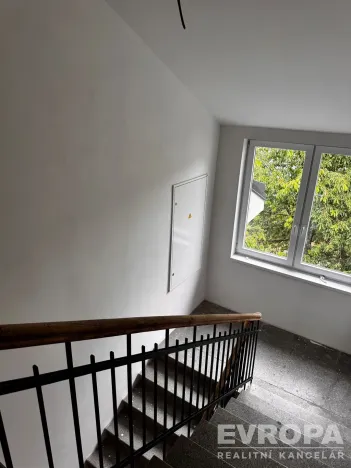 Prodej bytu 2+kk, Jablonec nad Nisou, Sokolí, 43 m2