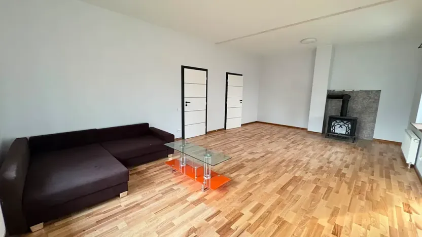 Pronájem rodinného domu, Horoměřice, Švejkova, 180 m2
