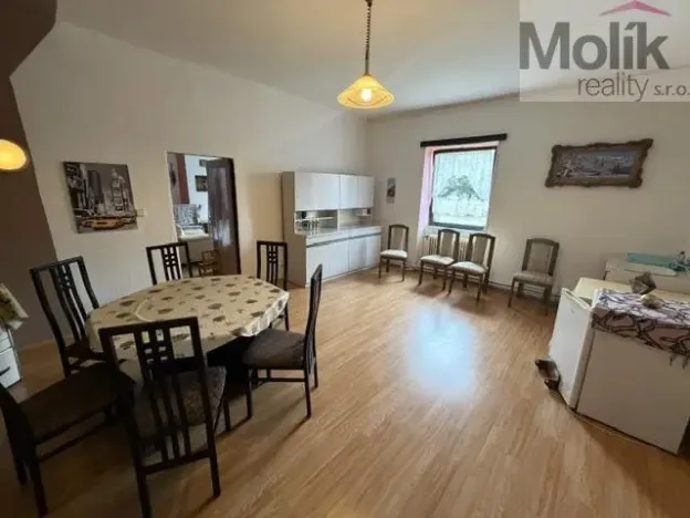 Prodej rodinného domu, Kozly, 782 m2