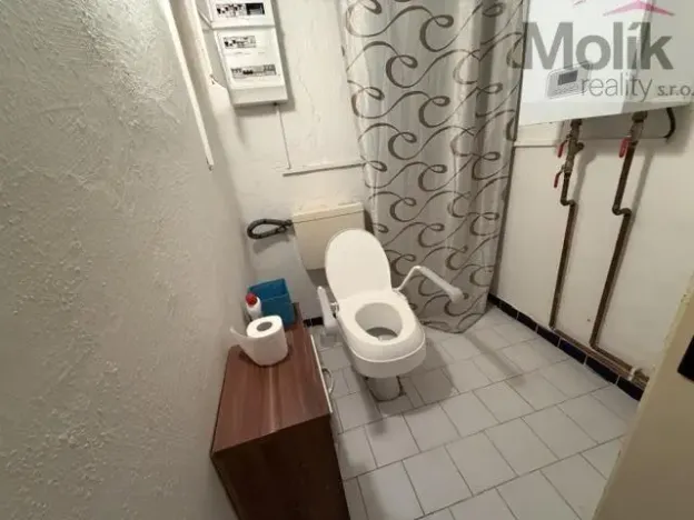 Prodej rodinného domu, Kozly, 782 m2