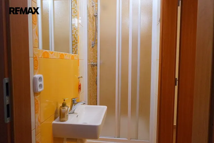 Prodej obchodního prostoru, Třebechovice pod Orebem, Pardubická, 293 m2