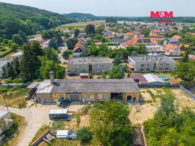 Prodej pozemku pro bydlení, Semice, 1554 m2