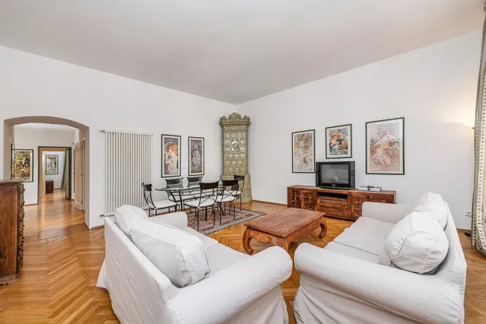 Pronájem bytu 3+1, Praha - Nové Město, Odborů, 81 m2
