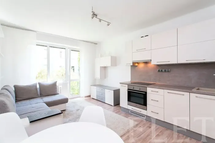 Prodej bytu 2+kk, Praha - Libeň, Františka Kadlece, 44 m2
