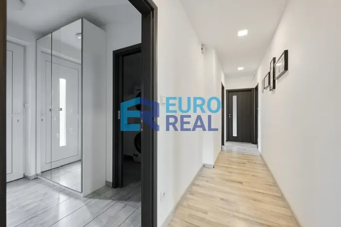 Prodej rodinného domu, Bavoryně, 125 m2
