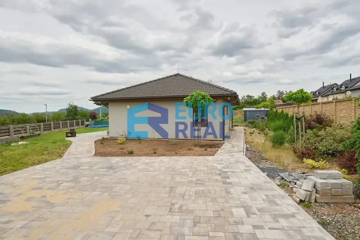 Prodej rodinného domu, Bavoryně, 125 m2