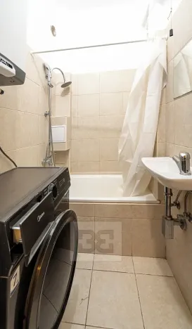 Pronájem bytu 2+1, Praha - Holešovice, U Uranie, 50 m2