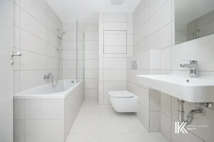 Pronájem bytu 2+kk, Pardubice, U Sportovní školy, 44 m2