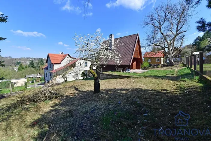 Prodej pozemku pro bydlení, Lštění, 713 m2