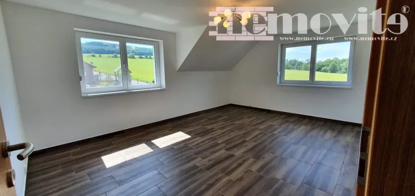 Pronájem rodinného domu, Svinaře, 154 m2