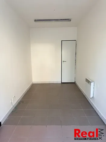 Pronájem obchodního prostoru, Brno - Černá Pole, Krkoškova, 19 m2
