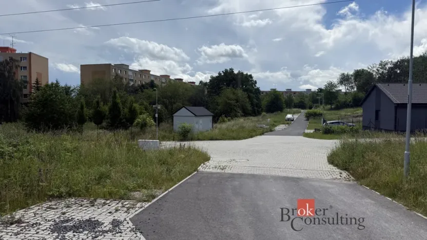 Prodej pozemku pro bydlení, Chomutov, 710 m2