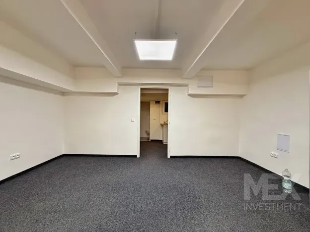 Pronájem obchodního prostoru, Praha - Krč, Budějovická, 70 m2