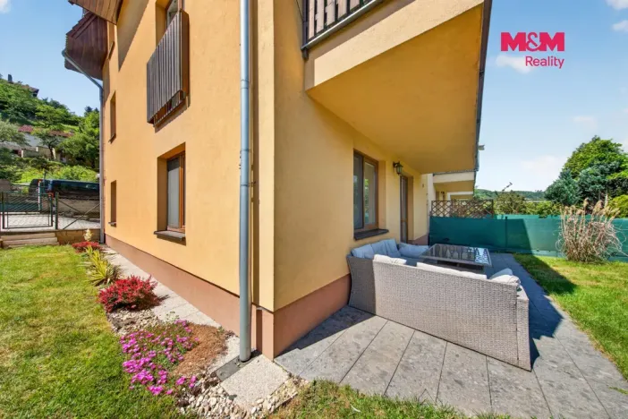 Prodej bytu 2+kk, Měchenice, Sloupecká, 64 m2