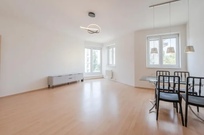 Pronájem bytu 2+kk, Praha - Hostivař, náměstí Přátelství, 55 m2